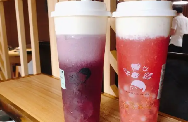 喜茶冰摇葡萄